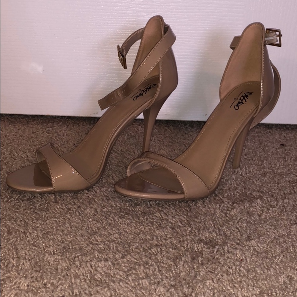 Tan patent leather heels